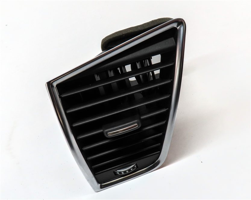 Thumbnail 3: 2014 AUDI Q5 (B8 8R) FRONT LEFT DRIVER DASH HEAT AIR AC HVAC VENT (BLACK)