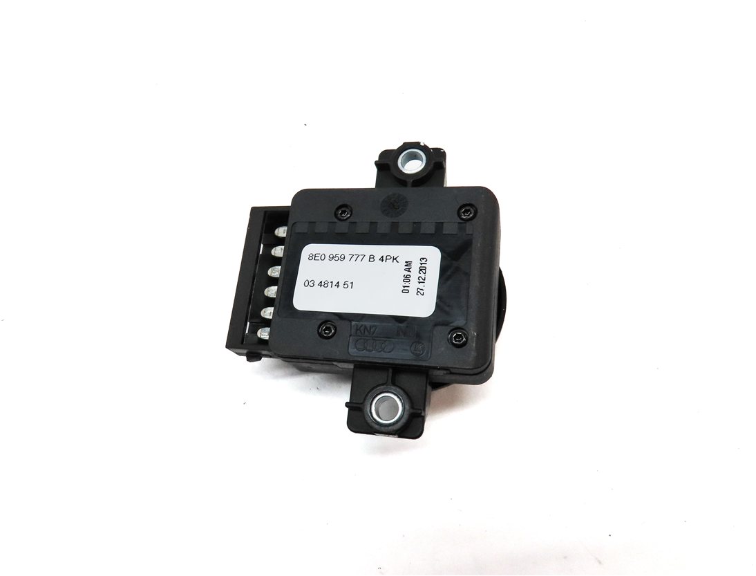 Thumbnail 5: 2014 AUDI Q5 (B8 8R) FRONT LEFT DRIVER SEAT ADJUST LUMBAR SWITCH SET/2 (BLACK)