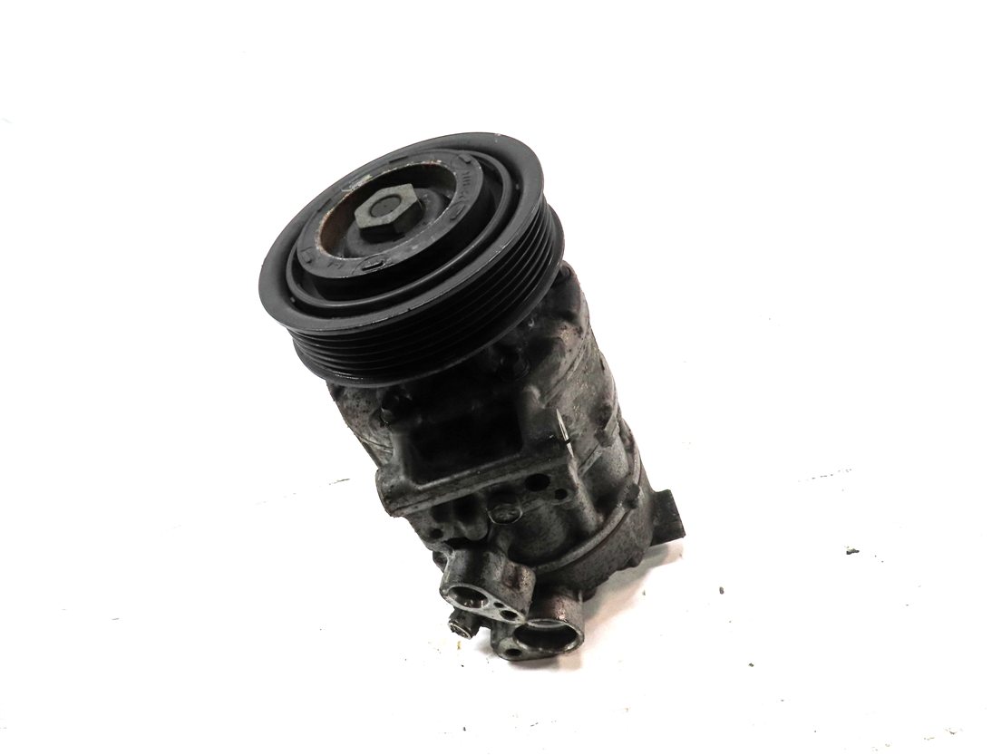 Thumbnail 3: 2013-2014 AUDI A4 A5 Q5 ALLROAD (B8 8K 8R 8T) 2.0L TURBO ENGINE A/C COMPRESSOR