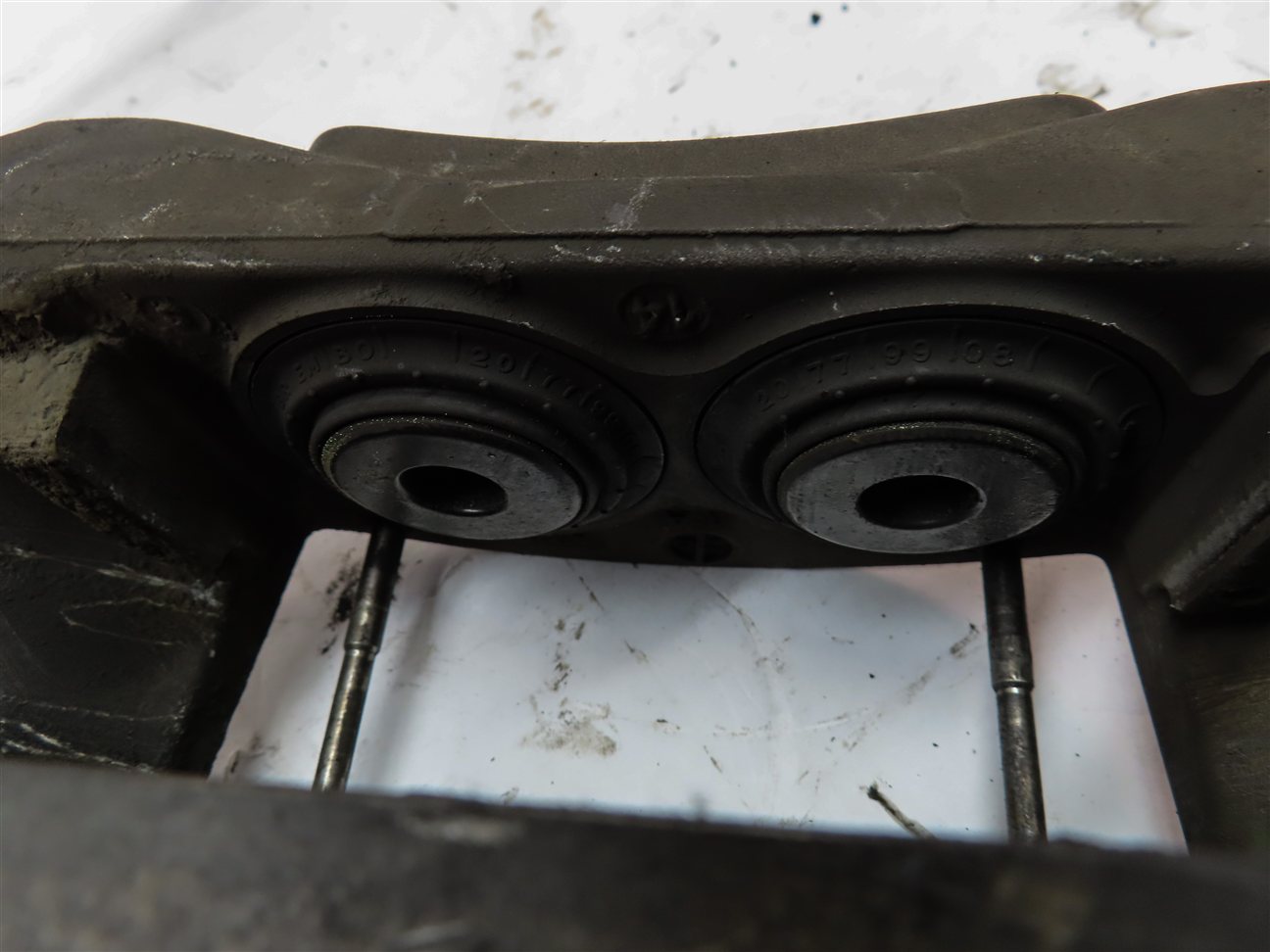 Thumbnail 9: 13-17 AUDI Q5 (B8 8R) FRONT LEFT & RIGHT BRAKE CALIPER SET (BREMBO 320mm ROTOR)