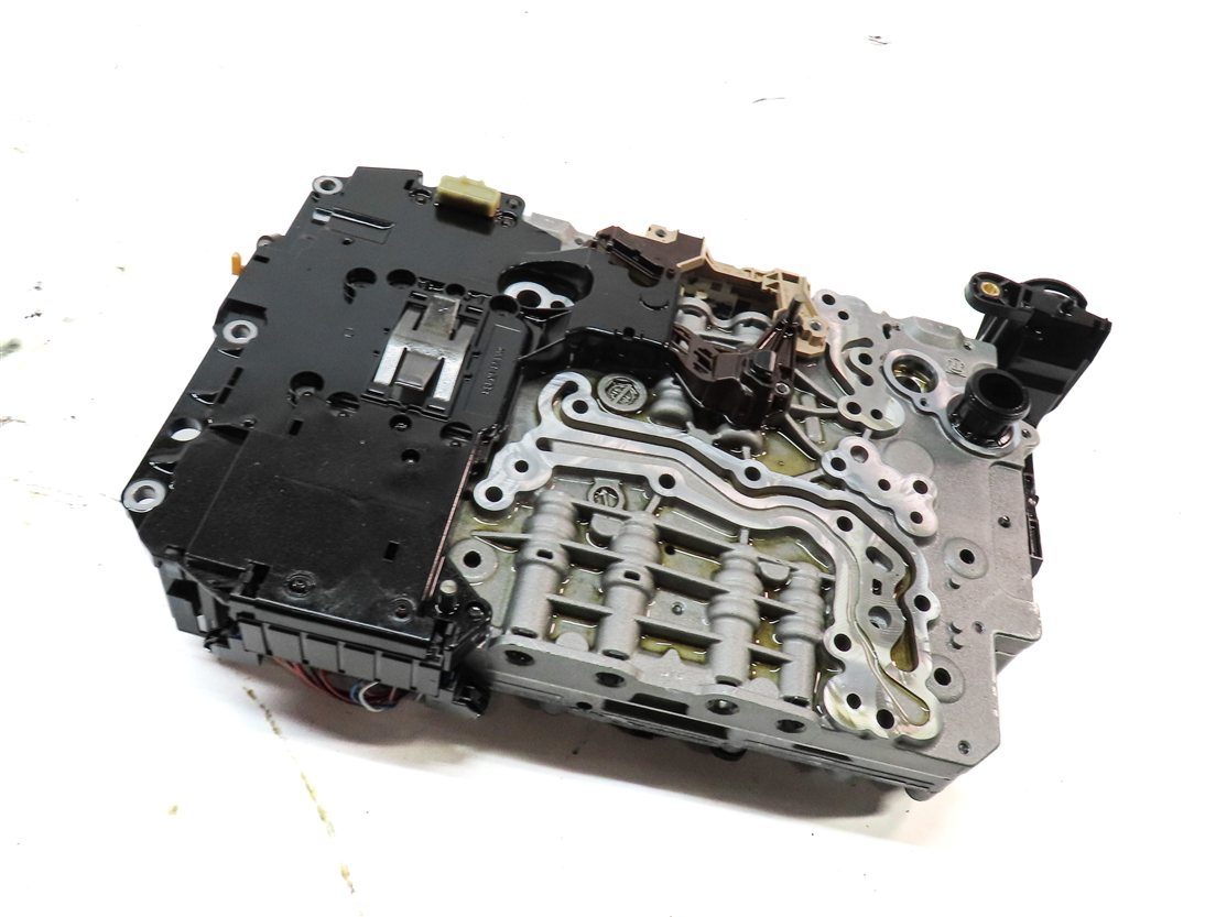 2014-2016 AUDI Q5 (B8 8R) 2.0L TURBO AUTO TRANSMISSION VALVE BODY w/ MECHATRONIC