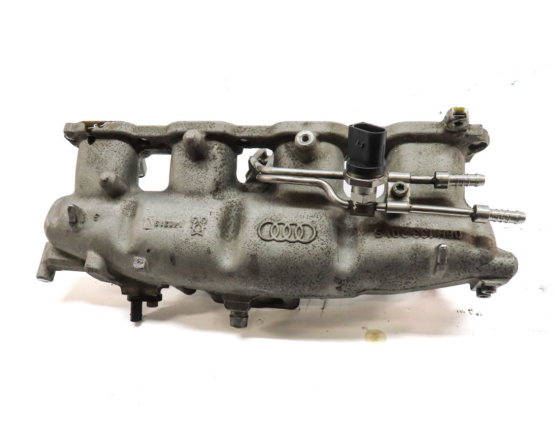 Thumbnail 4: 13-14 AUDI A4 A5 ALLROAD Q5 B8 8K 8T 2.0L TURBO ENGINE INTAKE MANIFOLD DIFFUSER
