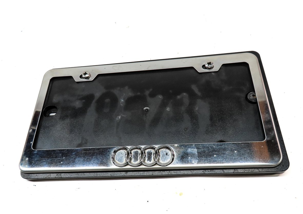 Thumbnail 2: 14 AUDI Q5 (B8 8R) REAR TRUNK LIFTGATE LICENSE PLATE MOUNT BRACKET w/LOGO FRAME