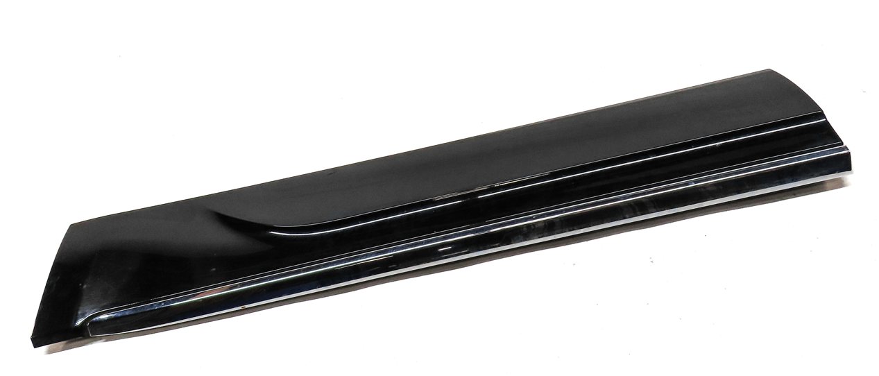 Thumbnail 3: 2014 AUDI Q5 (B8 8R) REAR LEFT EXTERIOR LOWER DOOR TRIM MOULDING (BLACK)