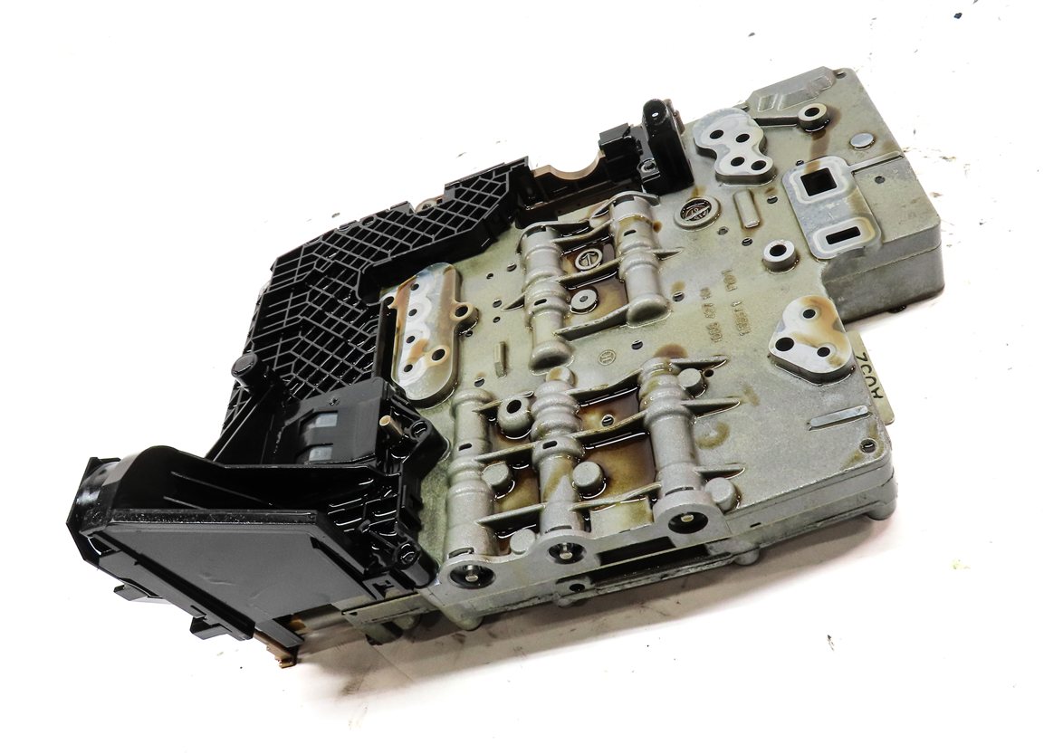 Thumbnail 3: 2006-2009 RANGE ROVER SPORT (L320 L322) 4.2L 6HP-26 AUTO TRANSMISSION VALVE BODY