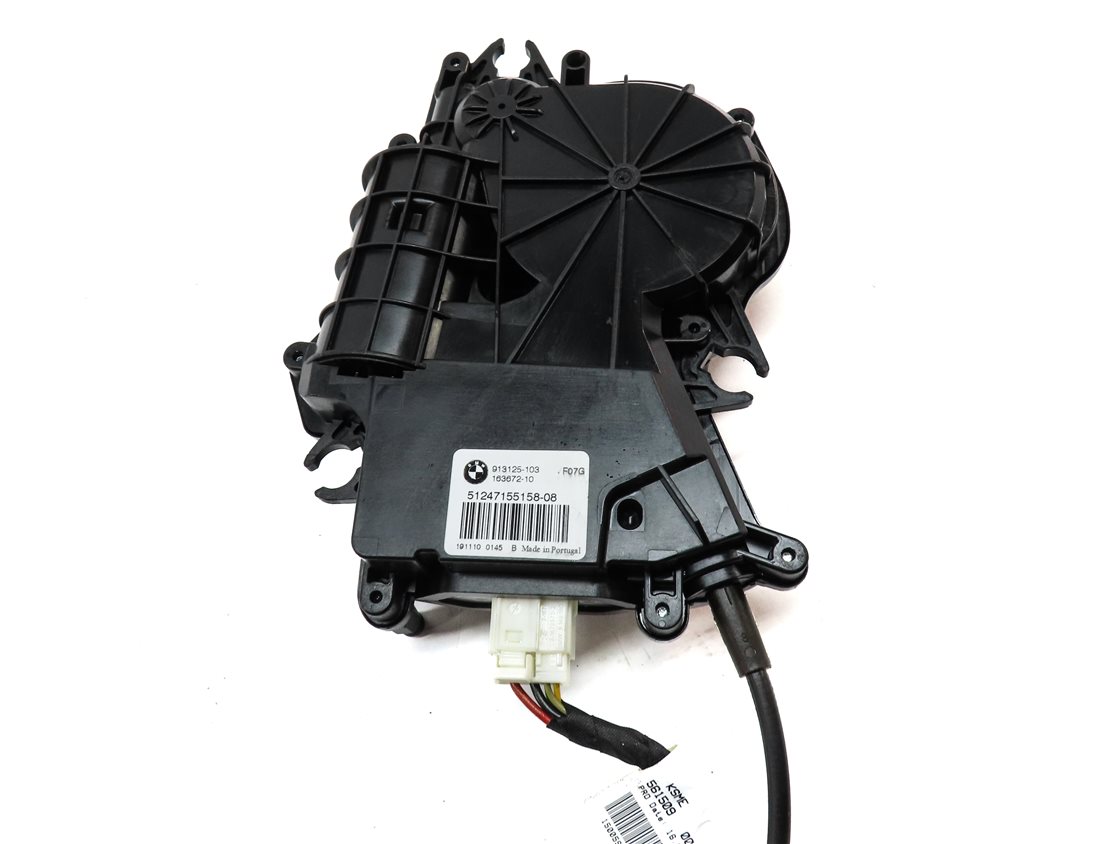 Thumbnail 6: 2011 BMW 535XiGT (F07) REAR TRUNK HATCH LID LOWER LOCK LATCH ACTUATOR