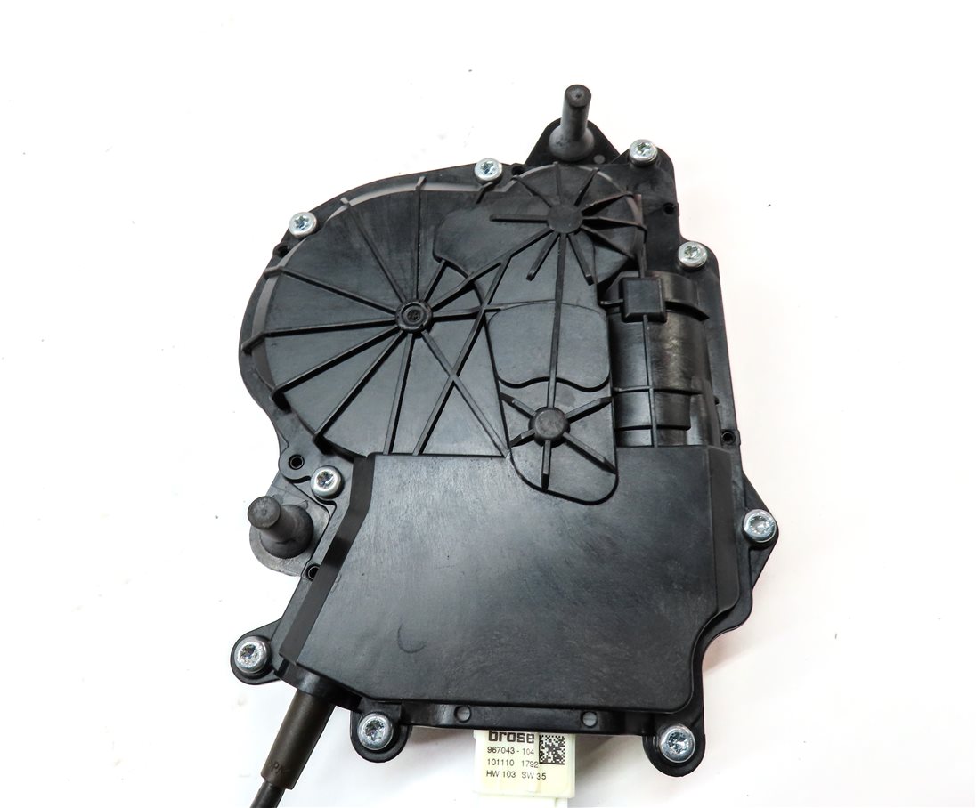 Thumbnail 5: 2011 BMW 535XiGT (F07) REAR TRUNK HATCH UPPER SOFT CLOSE LOCK LATCH ACTUATOR