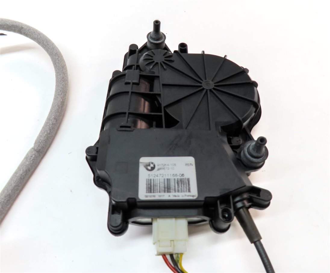 Thumbnail 6: 2011 BMW 535XiGT (F07) REAR TRUNK HATCH UPPER SOFT CLOSE LOCK LATCH ACTUATOR
