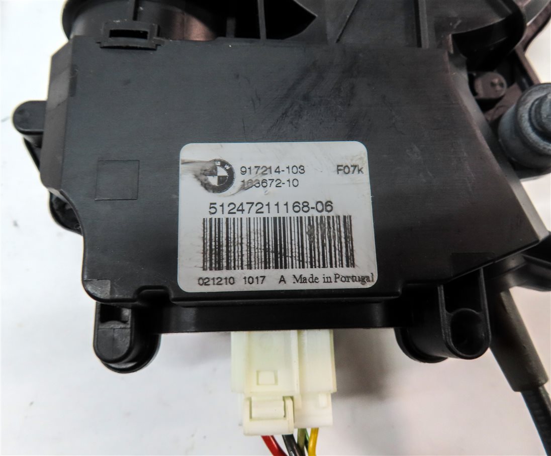 Thumbnail 7: 2011 BMW 535XiGT (F07) REAR TRUNK HATCH UPPER SOFT CLOSE LOCK LATCH ACTUATOR