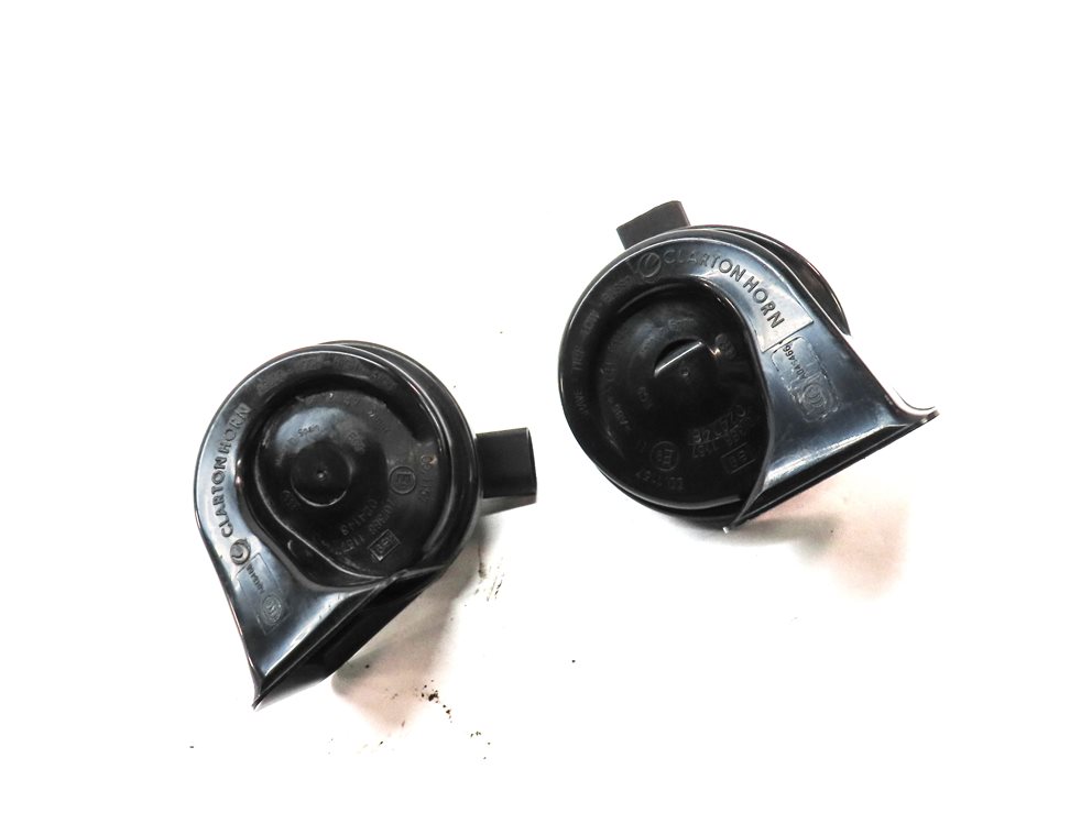 Thumbnail 3: 2011-2016 BMW 528i 535i 535iGT 550i 550iGT M5 (F10 F07) HIGH & LOW TONE HORN SET