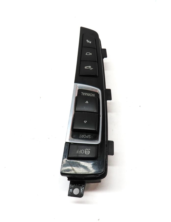 Thumbnail 4: 2011 BMW 535XiGT (F07) PARK DISTANCE HILL DESCENT CAMERA TRACTION CONTROL PANEL