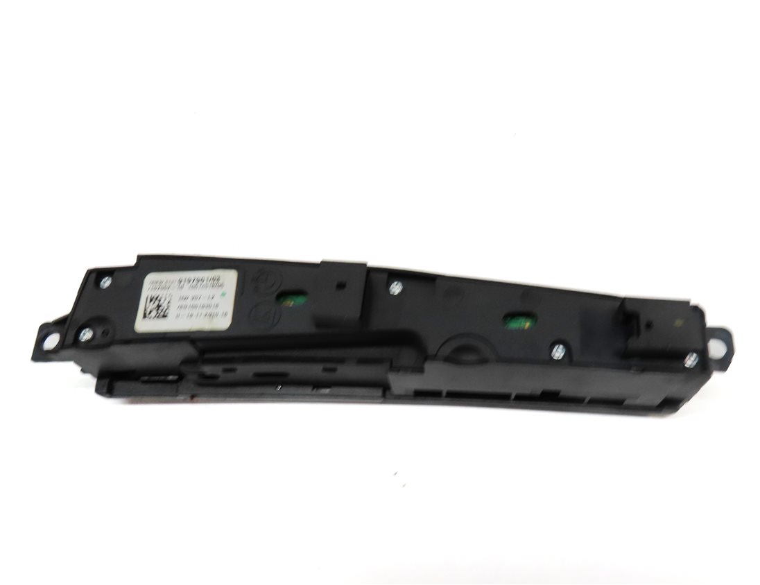 Thumbnail 5: 2011 BMW 535XiGT (F07) PARK DISTANCE HILL DESCENT CAMERA TRACTION CONTROL PANEL