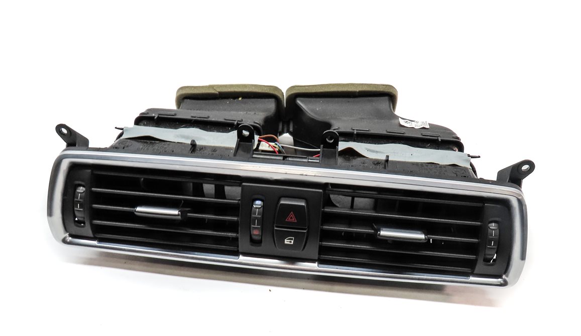 Thumbnail 1: 2011 BMW 535XiGT (F07) FRONT CENTER DASH HEAT AIR AC DUAL VENT w/HAZARD (BLACK)