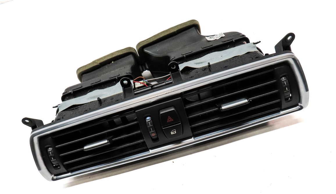 Thumbnail 3: 2011 BMW 535XiGT (F07) FRONT CENTER DASH HEAT AIR AC DUAL VENT w/HAZARD (BLACK)