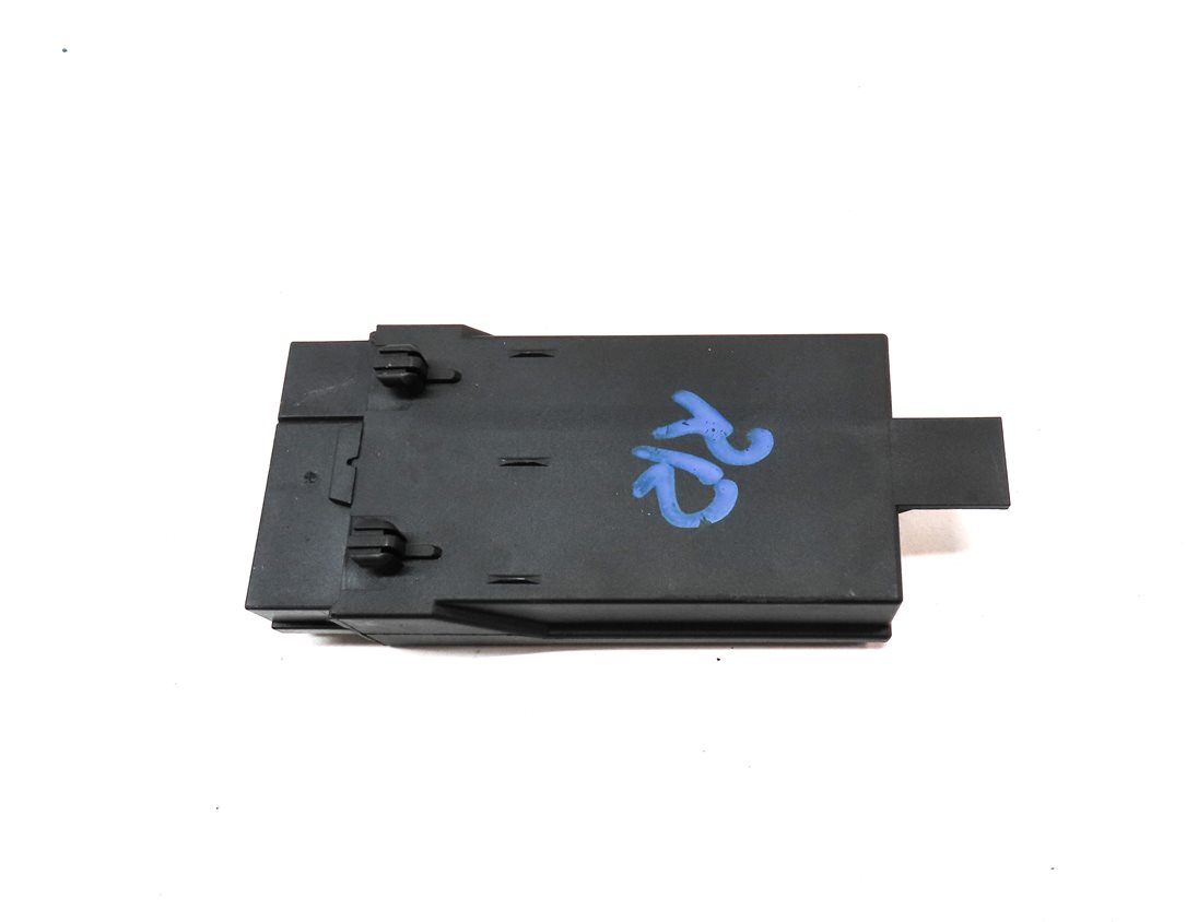 Thumbnail 5: 10-19 328i 330i 335i 530i 535i 550i 740i 750i 760i REAR HEATED SEAT MODULE