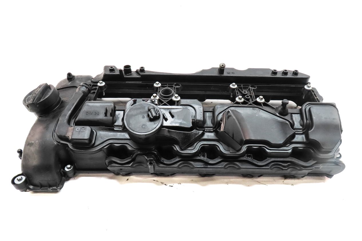 Thumbnail 2: 2011-2019 1/2/3/4/5/6/7/X1/X3/X4/5/X6 - 3.0L MOTOR N55 TURBO ENGINE VALVE COVER