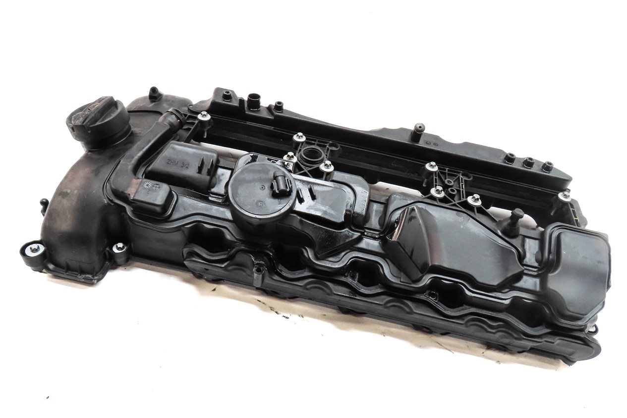 Thumbnail 3: 2011-2019 1/2/3/4/5/6/7/X1/X3/X4/5/X6 - 3.0L MOTOR N55 TURBO ENGINE VALVE COVER