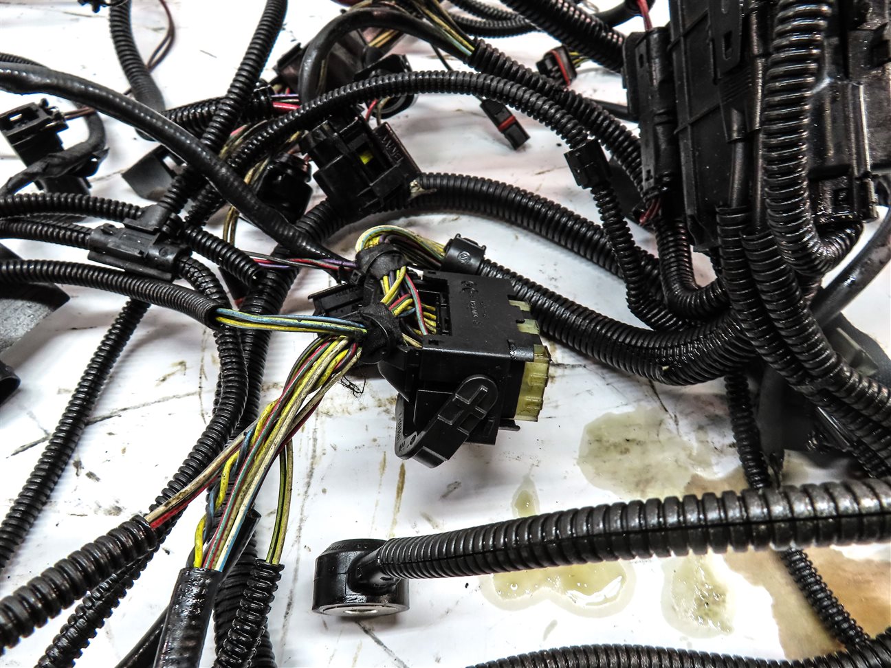 Thumbnail 6: 2011 BMW 535XiGT (F07) 3.0T (N55) ENGINE MOTOR WIRE WIRING HARNESS LOOM