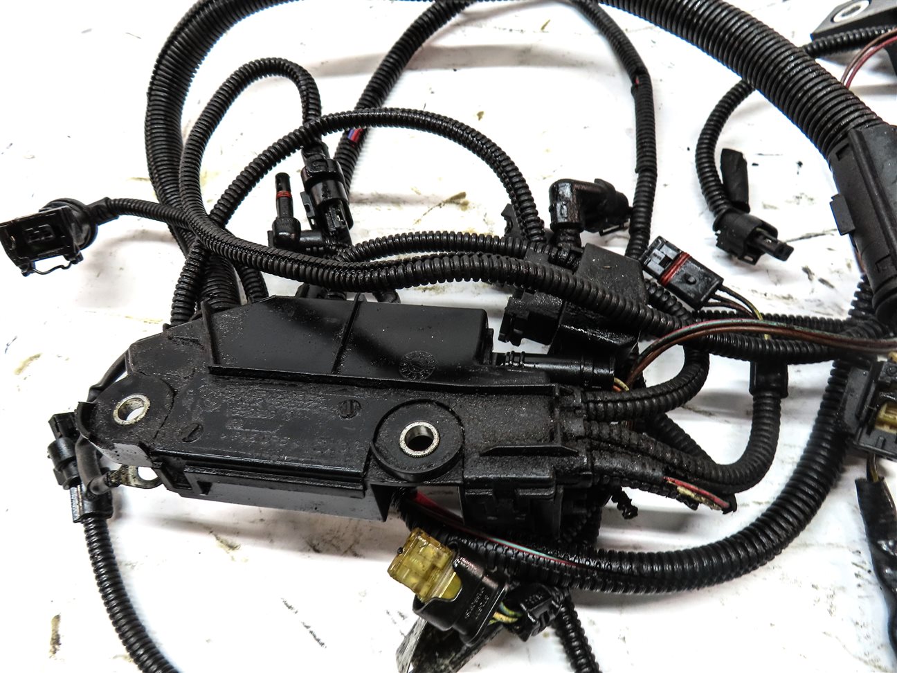 Thumbnail 9: 2011 BMW 535XiGT (F07) 3.0T (N55) ENGINE MOTOR WIRE WIRING HARNESS LOOM