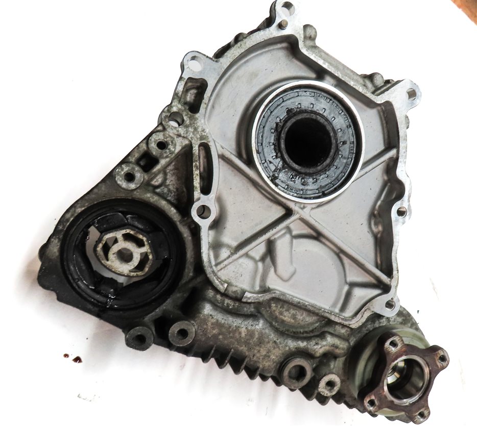 Thumbnail 3: 2010-2012 BMW 535i 550i GT 750i B7 (F01 F07 F10) AWD X-DRIVE FRONT TRANSFER CASE