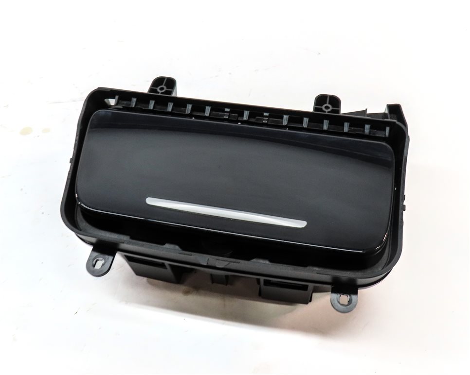 Thumbnail 1: 2011 BMW 535XiGT (F07) FRONT CENTER CONSOLE SLIDE OPEN CUPHOLDER w/12V SOCKET