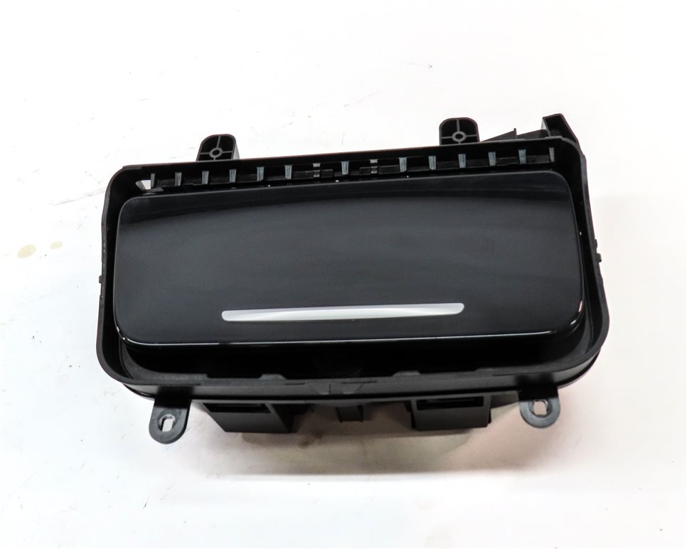 Thumbnail 2: 2011 BMW 535XiGT (F07) FRONT CENTER CONSOLE SLIDE OPEN CUPHOLDER w/12V SOCKET
