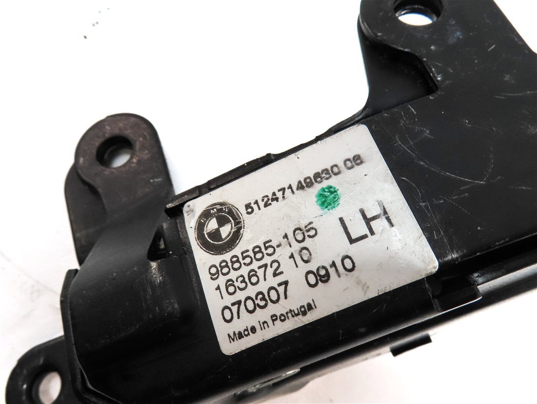 Thumbnail 13: 2012 BMW X5 (E70) REAR LEFT & RIGHT TRUNK TAILGATE LOCK LATCH w/ RELEASE LEVER