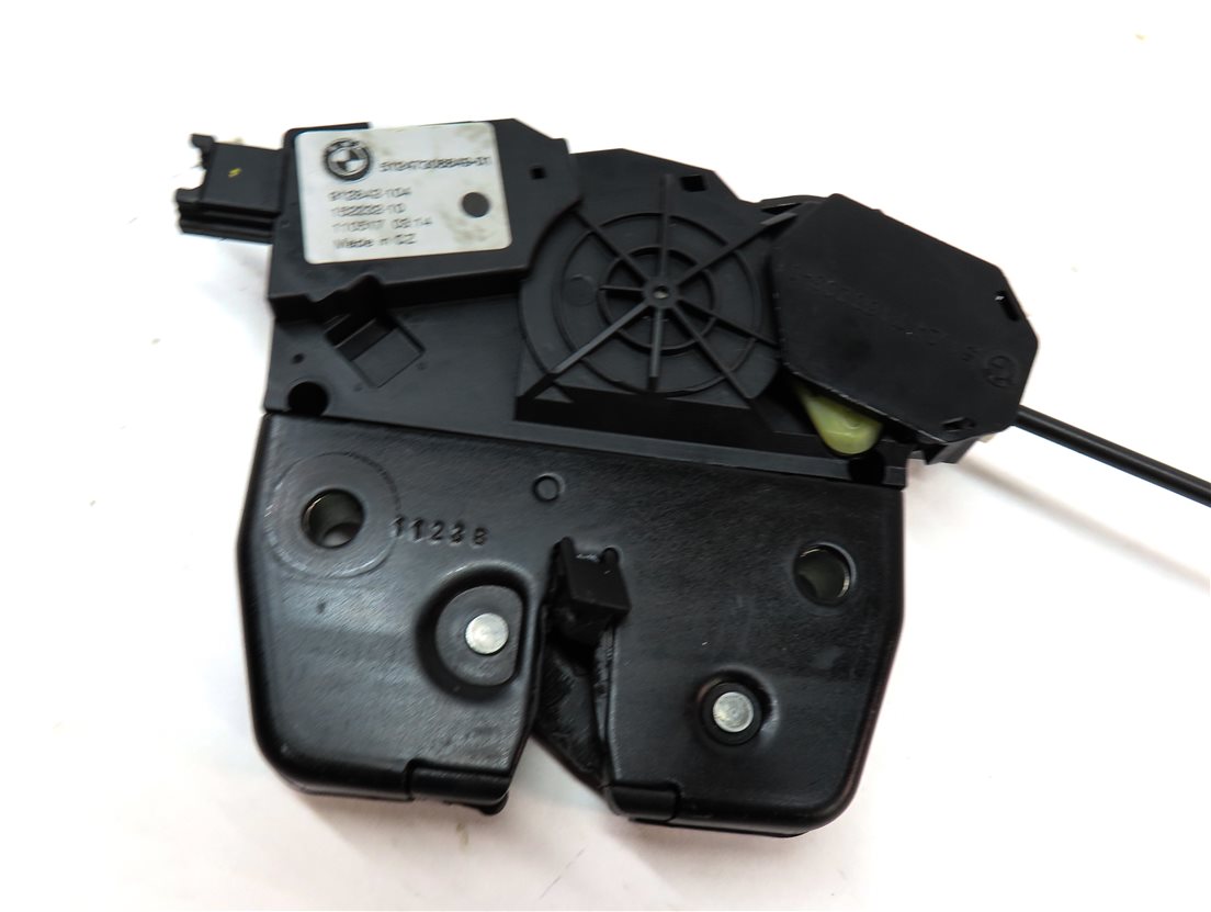 Thumbnail 6: 2012 BMW X5 (E70) REAR HATCH TRUNK LOCK LATCH ACTUATOR