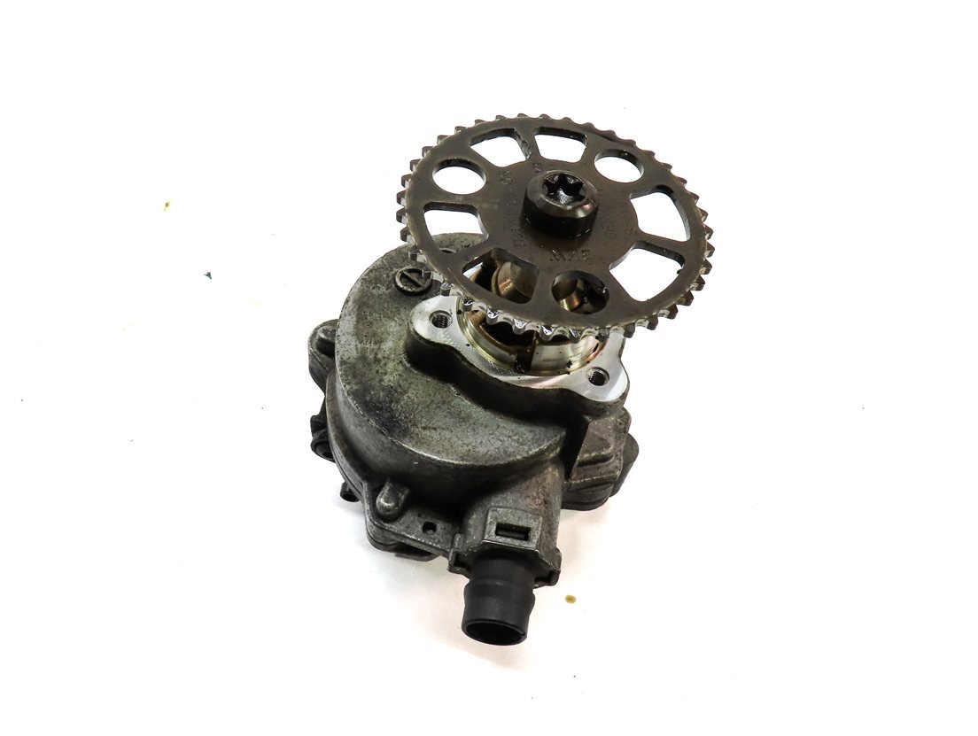10-12 BMW 135i 335i 535i 640i X3 X5 X6 (E87 E90 E70) 3.0L N55 BRAKE VACUUM PUMP