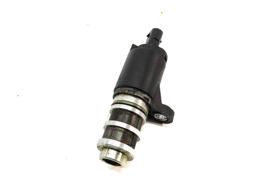 Thumbnail 1: 2012 BMW X5 (E70) 3.0T (N55) ENGINE OIL PRESSURE SOLENOID