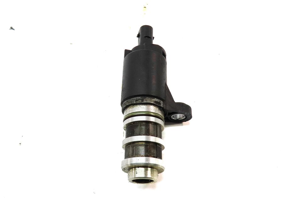 Thumbnail 2: 2012 BMW X5 (E70) 3.0T (N55) ENGINE OIL PRESSURE SOLENOID