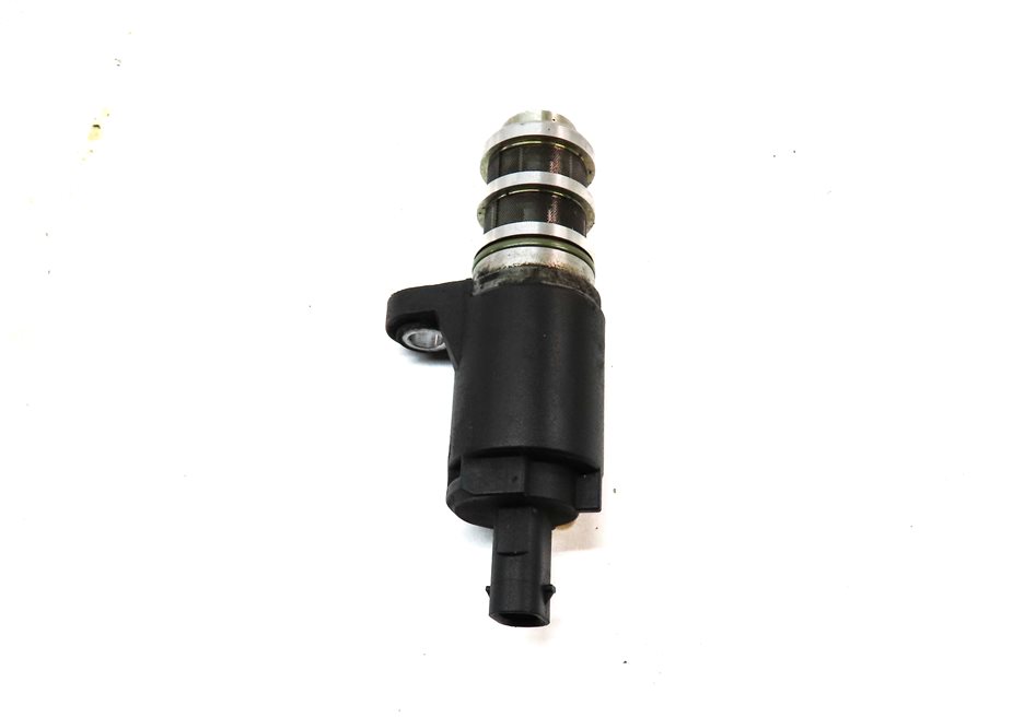 Thumbnail 4: 2012 BMW X5 (E70) 3.0T (N55) ENGINE OIL PRESSURE SOLENOID