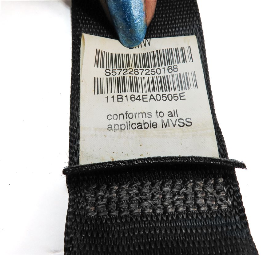 Thumbnail 5: 2012 BMW X5 (E70) REAR CENTER 2ND ROW SEAT BELT SEATBELT RETRACTOR 