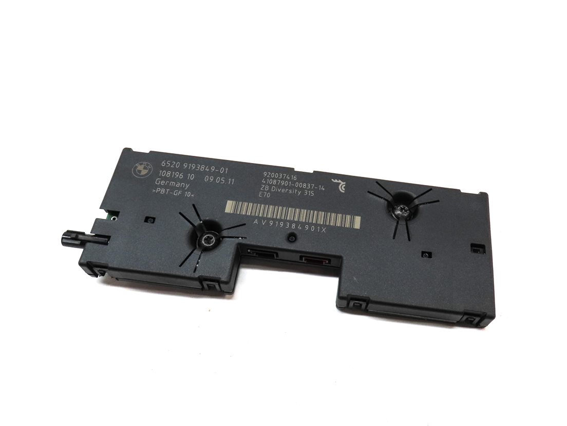 2012 BMW X5 (E70) ANTENNA DIVERSITY AMPLIFIER AMP