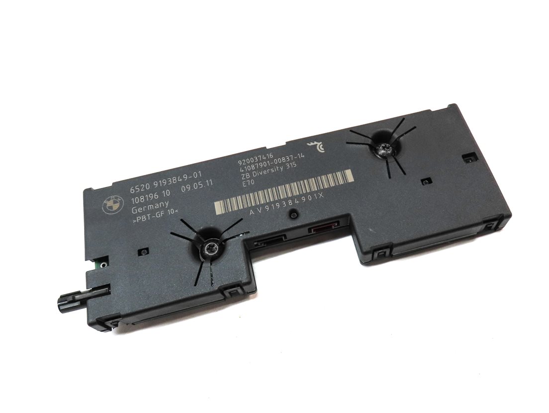 Thumbnail 3: 2012 BMW X5 (E70) ANTENNA DIVERSITY AMPLIFIER AMP
