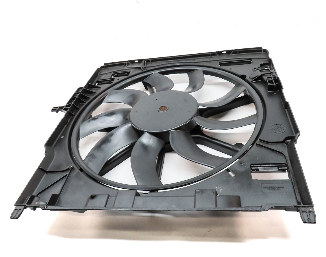 Thumbnail 2: 2009-2014 BMW X5 X6 (E70 E71) 3.0L N55 TURBO / 3.0L DIESEL COOLING FAN 850 WATT