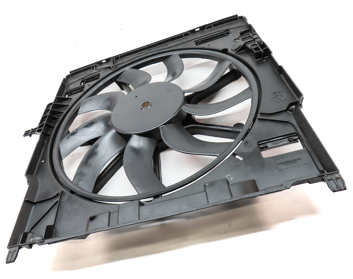 Thumbnail 3: 2009-2014 BMW X5 X6 (E70 E71) 3.0L N55 TURBO / 3.0L DIESEL COOLING FAN 850 WATT