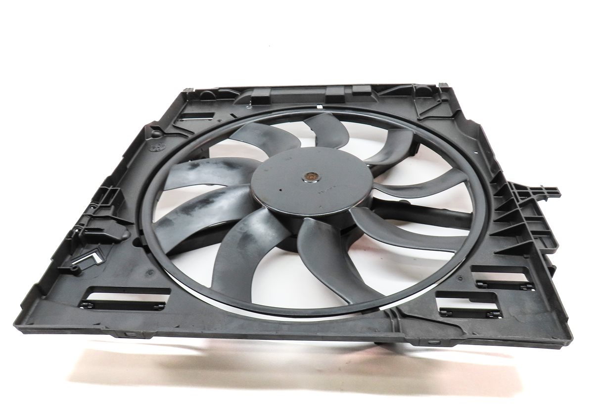 Thumbnail 4: 2009-2014 BMW X5 X6 (E70 E71) 3.0L N55 TURBO / 3.0L DIESEL COOLING FAN 850 WATT