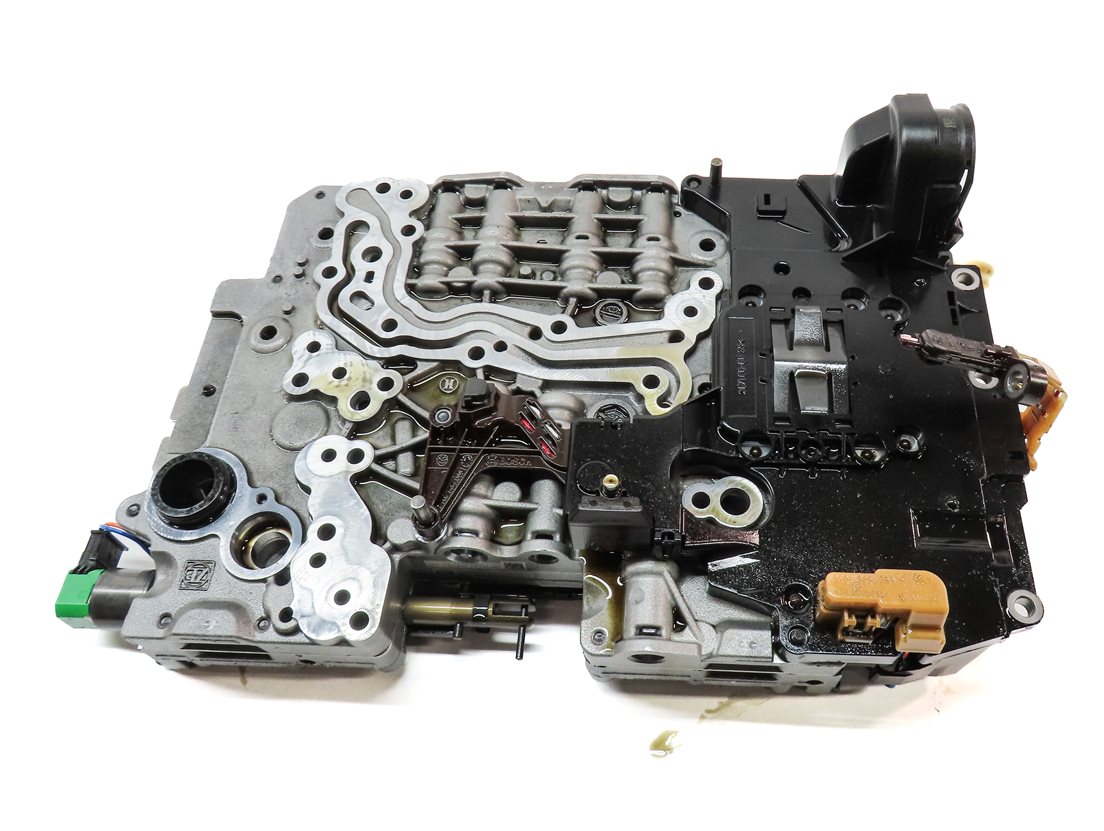 Thumbnail 4: 11-13 BMW X5 X6 (E70 E71) 3.0L TURBO 8HP-45 AUTOMATIC TRANSMISSION VALVE BODY