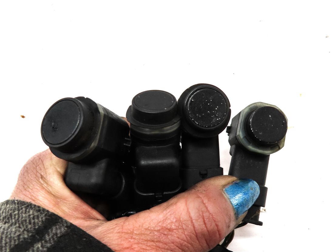 Thumbnail 5: 2012 BMW X5 E70 FRONT PARK ASSIST PDC SENSOR SET4 (BLACK) w/ WIRE WIRING HARNESS