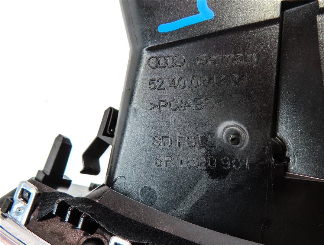 Thumbnail 6: 2015 AUDI Q5 PREMIUM+ (B8 8R) FRONT LEFT DRIVER DASH HEAT AIR AC VENT (BLACK)