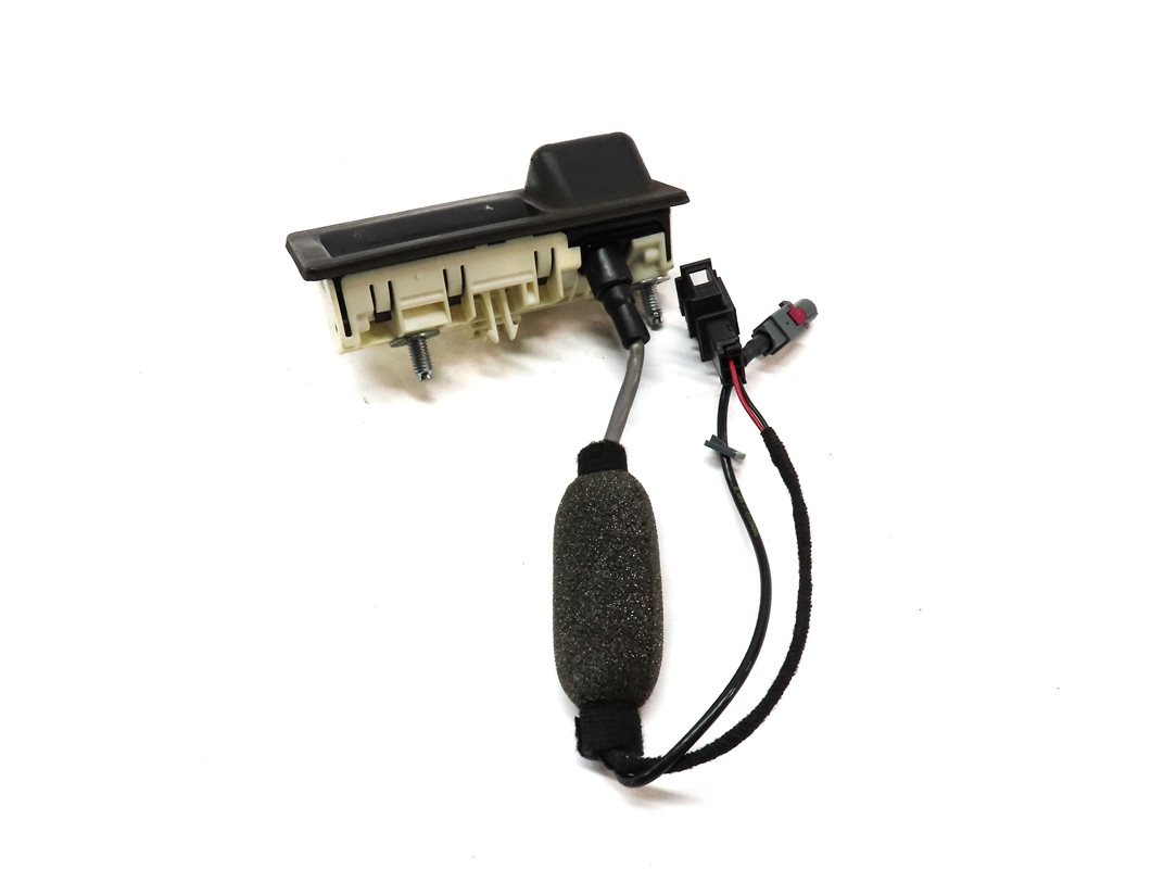 Thumbnail 5: 08-17 AUDI A3 S3 A4 S4 A5 S5 A7 Q5 (B8 8K 8T 8R 8V) REAR TRUNK HANDLE w/ CAMERA