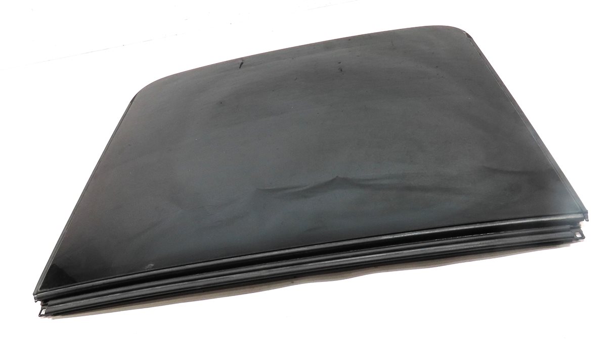 Thumbnail 3: 13-17 AUDI Q5 SQ5 (B8 8R) REAR - PANORAMIC SUNROOF SUN ROOF GLASS WINDOW PANEL