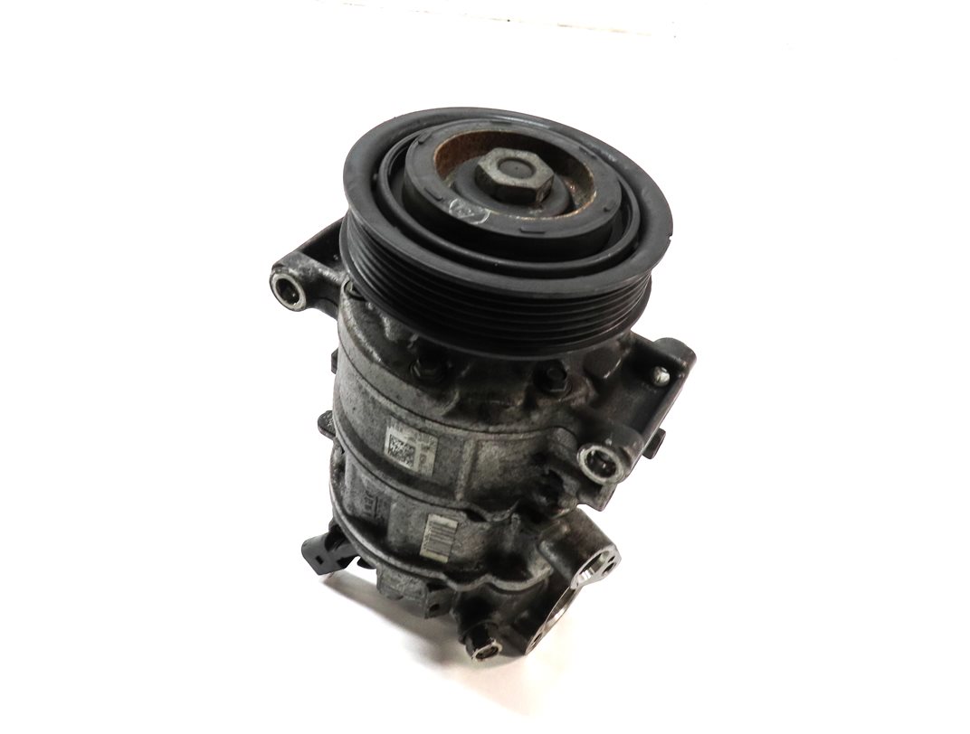 2013-2014 AUDI A4 A5 Q5 ALLROAD (B8 8K 8R 8T) 2.0L TURBO ENGINE A/C COMPRESSOR