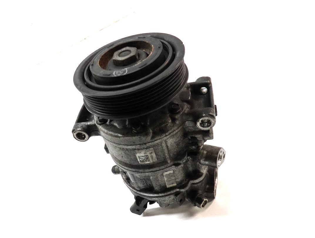 Thumbnail 3: 2013-2014 AUDI A4 A5 Q5 ALLROAD (B8 8K 8R 8T) 2.0L TURBO ENGINE A/C COMPRESSOR