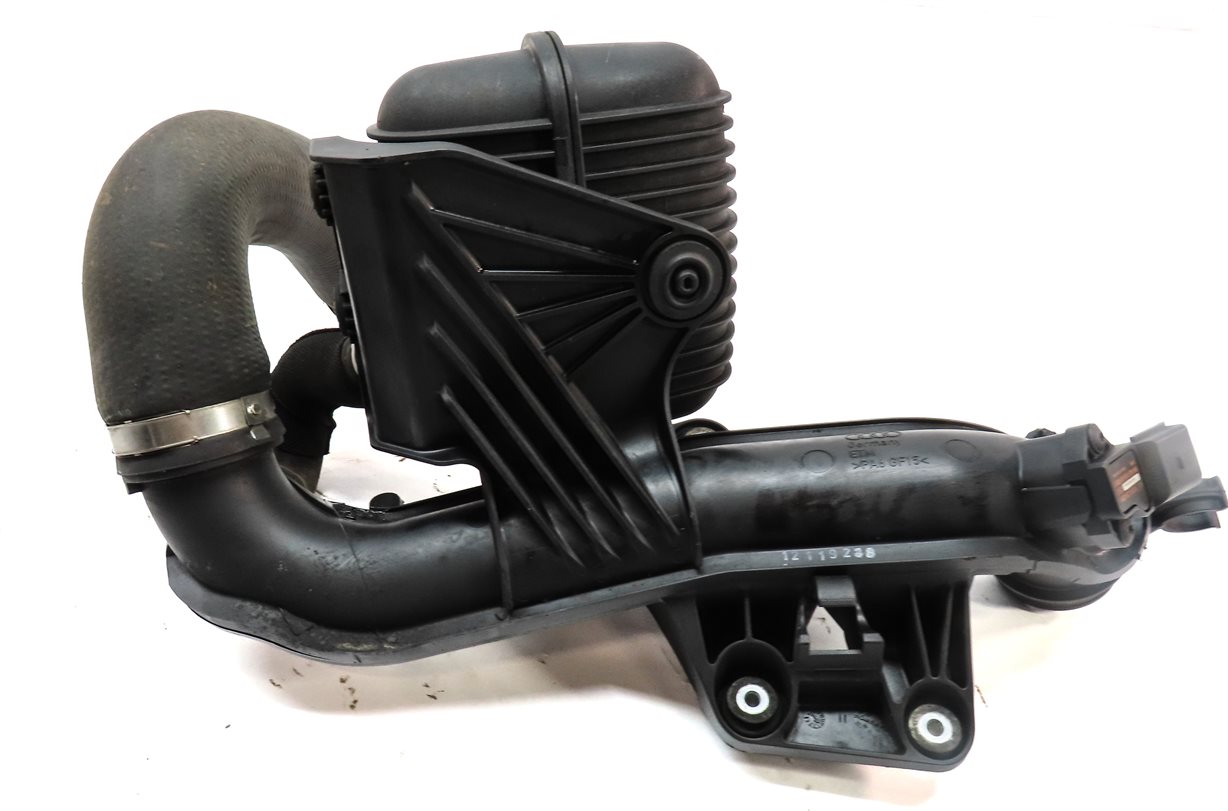 Thumbnail 6: 2015 AUDI Q5 PREMIUM+ (B8 8R) 2.0L (CPMB) ENGINE INTERCOOLER PRESSURE PIPE HOSE