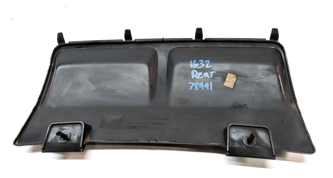 Thumbnail 6: 2015 AUDI Q5 PREMIUM+ (B8 8R) REAR BUMPER TOW HOOK COVER TRIM (BLACK)