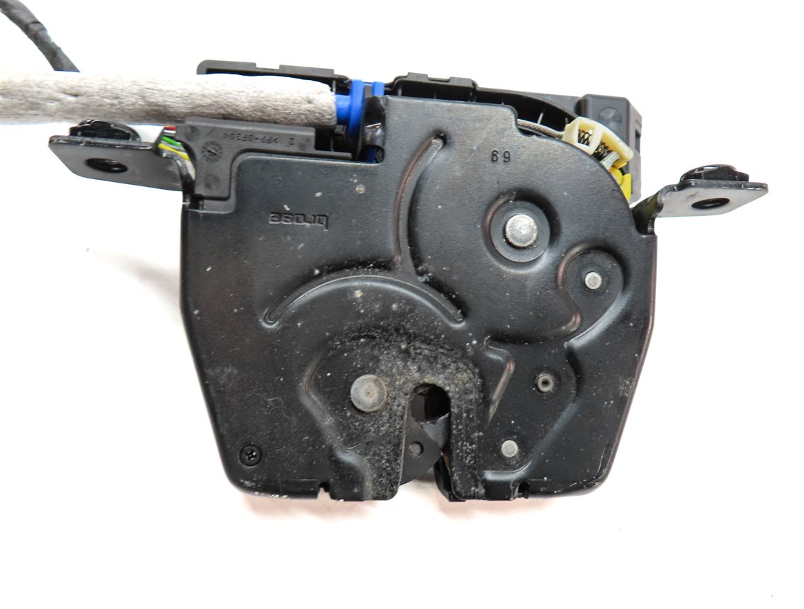 Thumbnail 7: 2014 BMW X3 (F25) REAR TRUNK LOCK LATCH ACTUATOR w/ SOFT CLOSE MOTOR