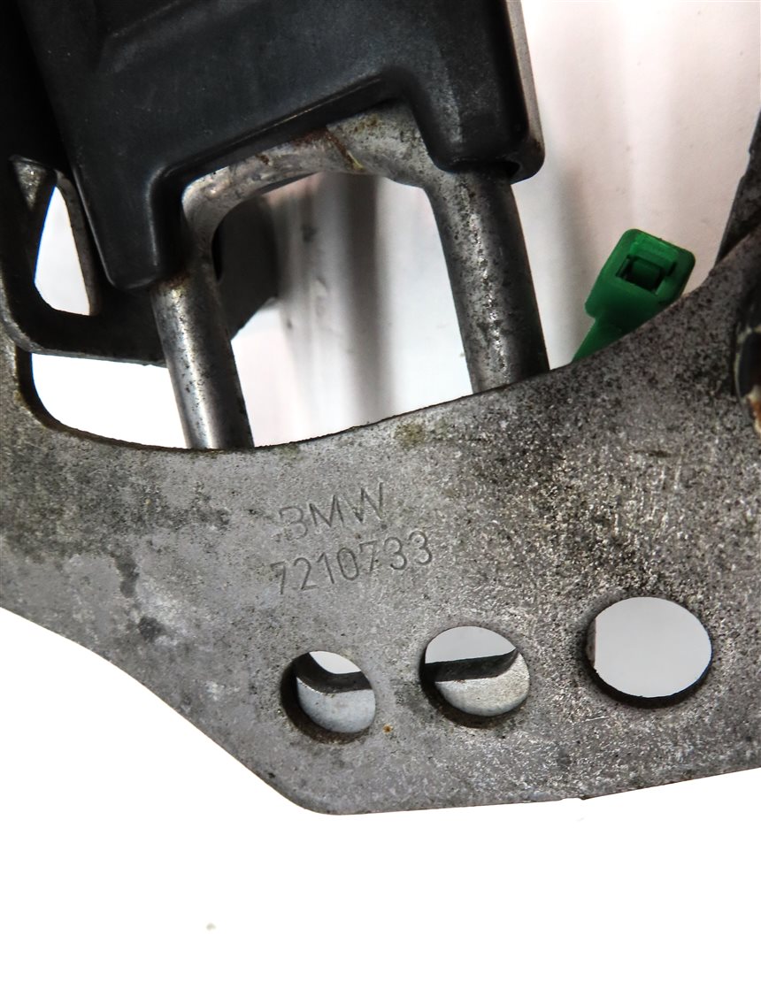 Thumbnail 6: 2014 BMW X3 (F25) FRONT HOOD SAFETY LATCH w/ RELEASE HANDLE LEVER