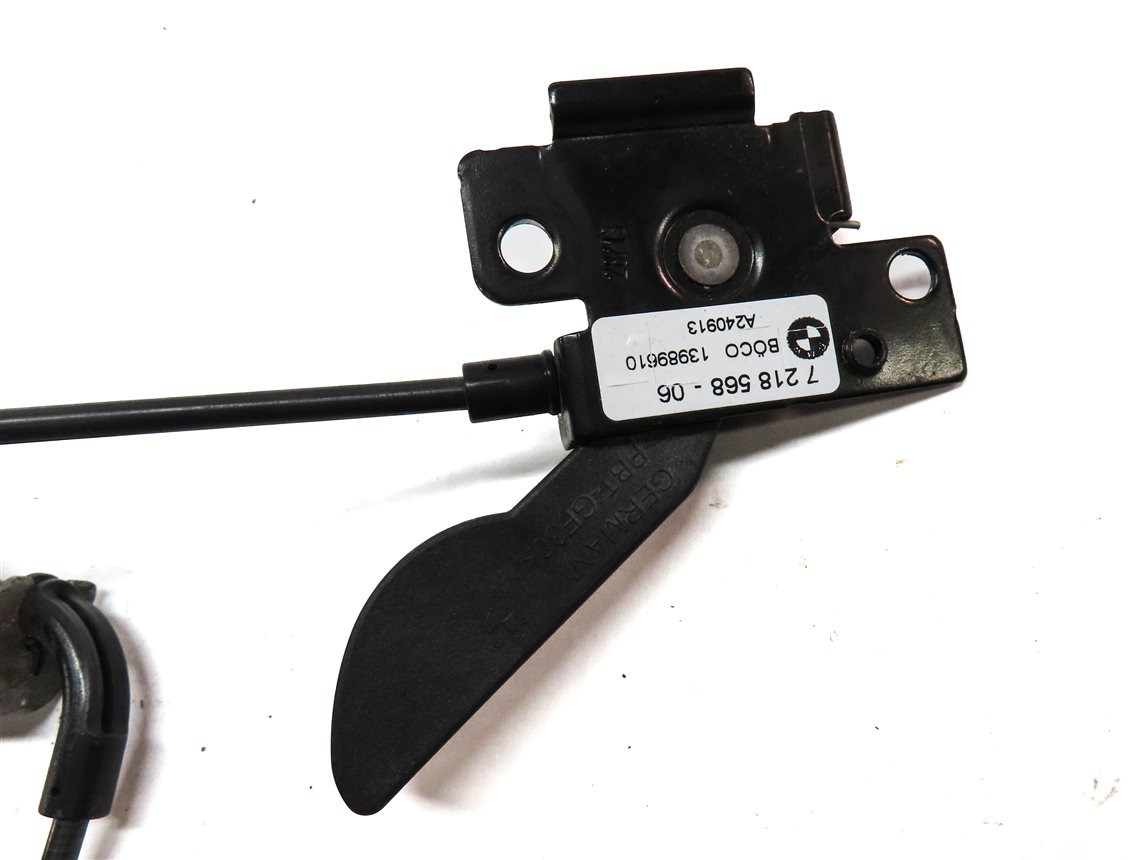 Thumbnail 8: 2014 BMW X3 (F25) FRONT HOOD SAFETY LATCH w/ RELEASE HANDLE LEVER